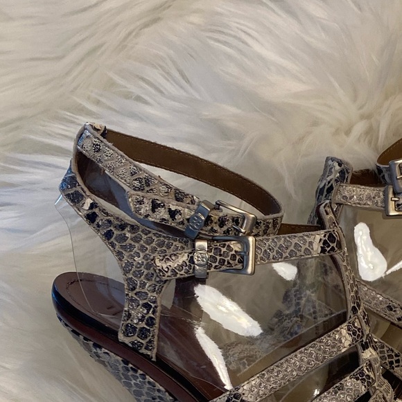 BCBG Maxazria heels 🔥 size 7. Euro 37 - Picture 13 of 15